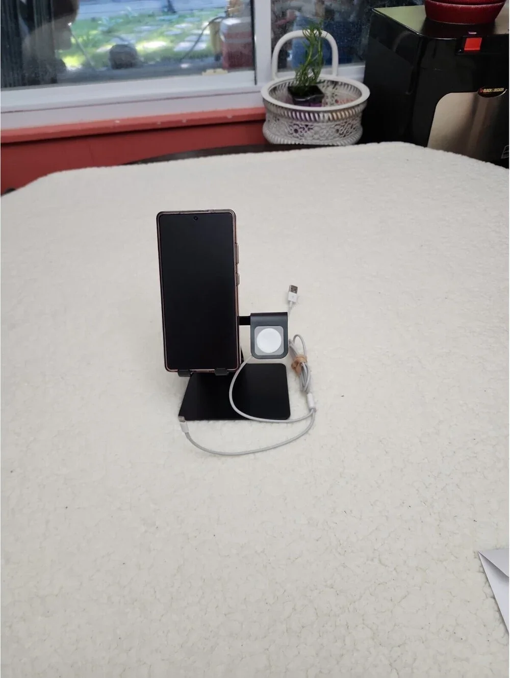 OMOTON Aluminum Phone Stand Desk Holder Apple Watch USB Charger Dock Silver BLAC